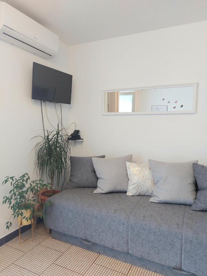 Apartment Rita Senj  Exterior foto